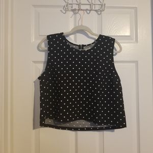 Black and white dot sleeveless crop top